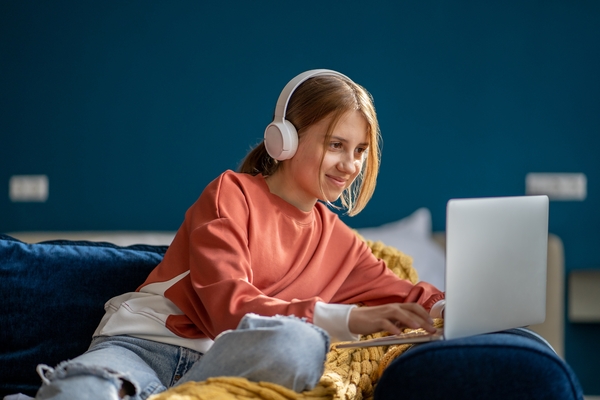 Check-up for teenagers at age from 14 to 17 years old
